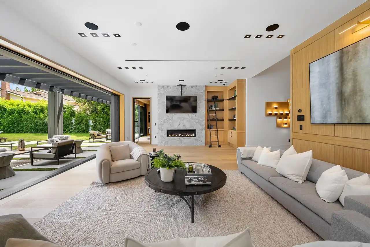 Home Window Tinting: Benefits, Types & Tips